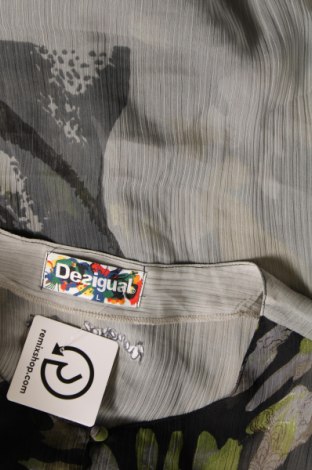 Γυναικεία μπλούζα Desigual, Μέγεθος S, Χρώμα Πολύχρωμο, Τιμή 16,63 €