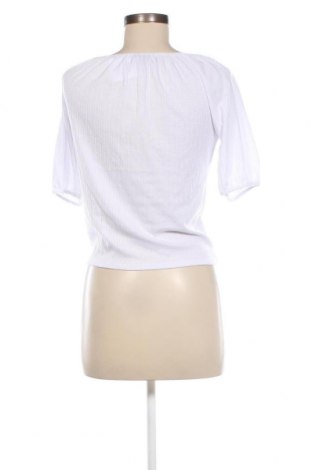 Γυναικεία μπλούζα Discreet, Μέγεθος L, Χρώμα Λευκό, Τιμή 6,11 €