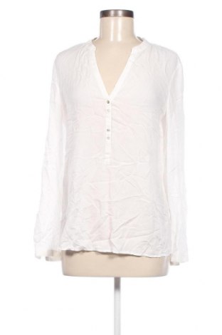 Damen Shirt Esprit, Größe M, Farbe Weiß, Preis 7,10 €