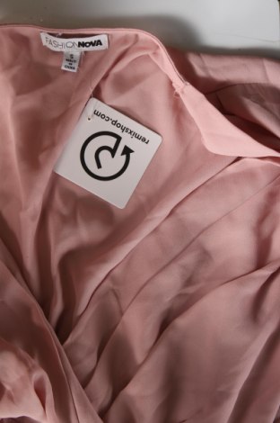 Дамска блуза Fashion nova, Размер S, Цвят Розов, Цена 4,75 лв.