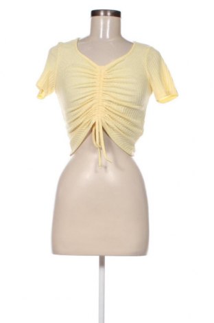 Дамска блуза Fb Sister, Размер M, Цвят Жълт, Цена 6,65 лв.