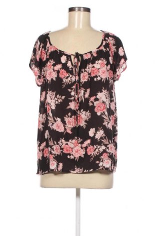 Γυναικεία μπλούζα Forever 21, Μέγεθος M, Χρώμα Πολύχρωμο, Τιμή 3,71 €
