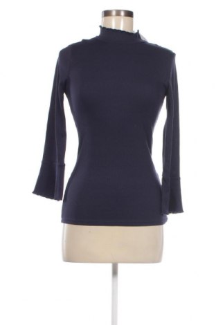 Γυναικεία μπλούζα Gina Tricot, Μέγεθος M, Χρώμα Μπλέ, Τιμή 6,14 €