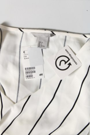 Γυναικεία μπλούζα H&M, Μέγεθος S, Χρώμα Λευκό, Τιμή 5,75 €
