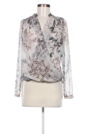 Damen Shirt H&M, Größe S, Farbe Mehrfarbig, Preis 3,97 €