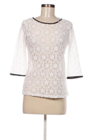 Damen Shirt Janina, Größe M, Farbe Weiß, Preis € 5,84