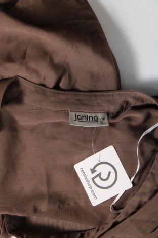 Γυναικεία μπλούζα Janina, Μέγεθος 4XL, Χρώμα  Μπέζ, Τιμή 11,75 €