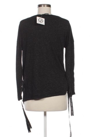 Γυναικεία μπλούζα Janina, Μέγεθος S, Χρώμα Μαύρο, Τιμή 2,94 €