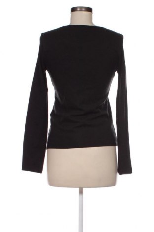 Дамска блуза Levi's, Размер M, Цвят Черен, Цена 54,00 лв.