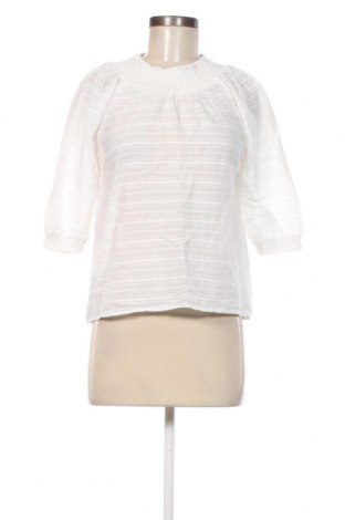 Дамска блуза Moves by Minimum, Размер S, Цвят Бял, Цена 31,08 лв.