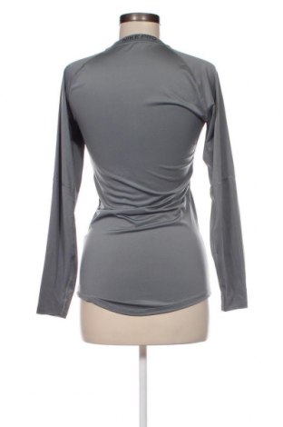 Дамска блуза Nike, Размер S, Цвят Сив, Цена 77,00 лв.