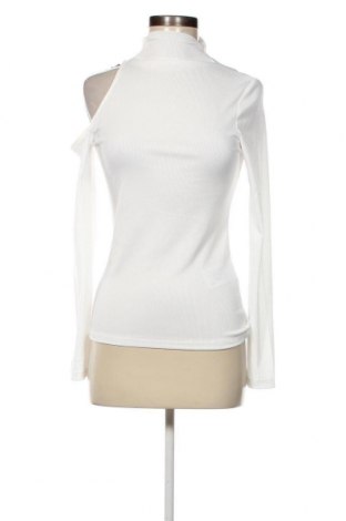 Дамска блуза ONLY, Размер L, Цвят Бял, Цена 16,10 лв.