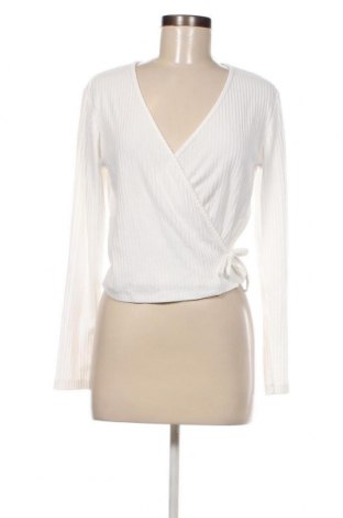 Γυναικεία μπλούζα ONLY, Μέγεθος XL, Χρώμα Λευκό, Τιμή 5,40 €
