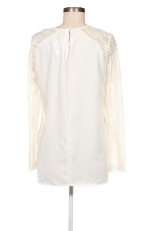 Дамска блуза Object, Размер M, Цвят Бял, Цена 13,60 лв.