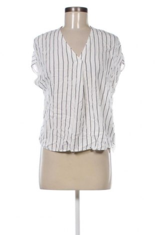 Damen Shirt Primark, Größe M, Farbe Weiß, Preis 5,95 €