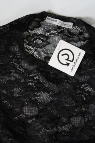 Γυναικεία μπλούζα Pull&Bear, Μέγεθος S, Χρώμα Μαύρο, Τιμή 5,70 €