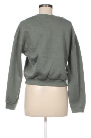 Γυναικεία μπλούζα Pull&Bear, Μέγεθος S, Χρώμα Πράσινο, Τιμή 3,53 €