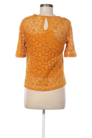 Дамска блуза Pull&Bear, Размер S, Цвят Оранжев, Цена 18,77 лв.
