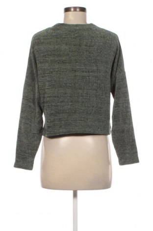 Damen Shirt Pull&Bear, Größe S, Farbe Grün, Preis 3,97 €