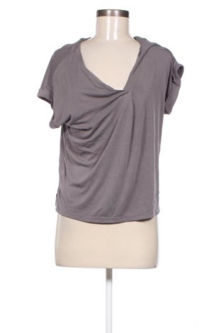 Дамска блуза Reserved, Размер XS, Цвят Сив, Цена 4,75 лв.