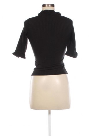 Γυναικεία μπλούζα Reserved, Μέγεθος XS, Χρώμα Μαύρο, Τιμή 5,29 €