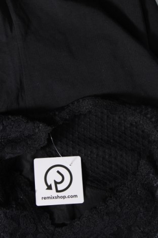 Γυναικεία μπλούζα Ricarda M, Μέγεθος M, Χρώμα Μαύρο, Τιμή 2,94 €