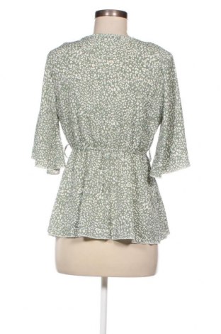 Дамска блуза SHEIN, Размер M, Цвят Зелен, Цена 5,70 лв.