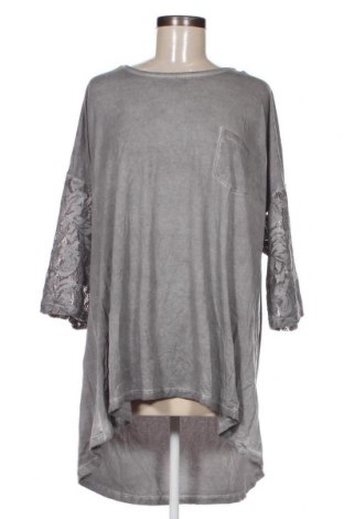 Γυναικεία μπλούζα Sara Lindholm, Μέγεθος XXL, Χρώμα Γκρί, Τιμή 11,57 €