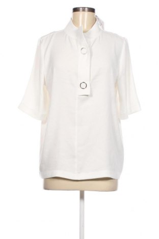 Γυναικεία μπλούζα Someday., Μέγεθος M, Χρώμα Λευκό, Τιμή 9,46 €