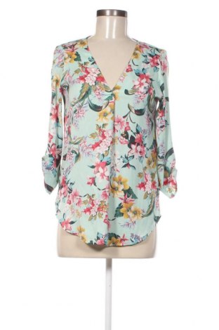 Damen Shirt Stradivarius, Größe S, Farbe Mehrfarbig, Preis € 2,99