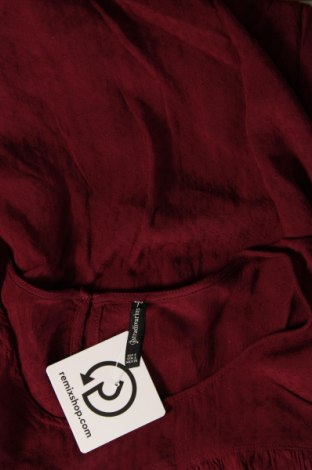 Дамска блуза Stradivarius, Размер S, Цвят Червен, Цена 10,26 лв.