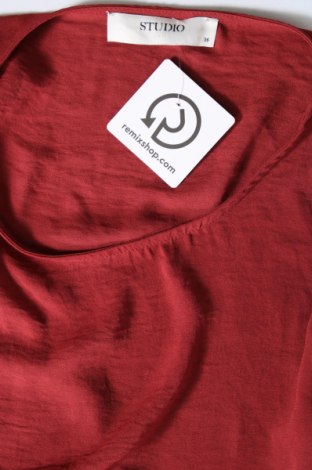 Γυναικεία μπλούζα Studio, Μέγεθος S, Χρώμα Καφέ, Τιμή 2,94 €