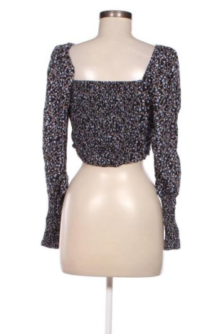 Дамска блуза Trendyol, Размер M, Цвят Многоцветен, Цена 8,50 лв.