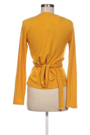 Γυναικεία μπλούζα Trendyol, Μέγεθος M, Χρώμα Κίτρινο, Τιμή 20,26 €