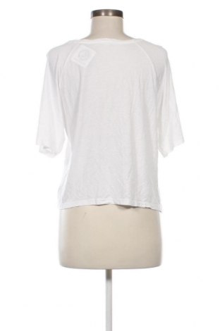 Γυναικεία μπλούζα United Colors Of Benetton, Μέγεθος M, Χρώμα Λευκό, Τιμή 21,03 €