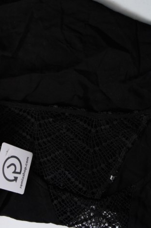 Γυναικεία μπλούζα VILA, Μέγεθος XL, Χρώμα Μαύρο, Τιμή 6,19 €