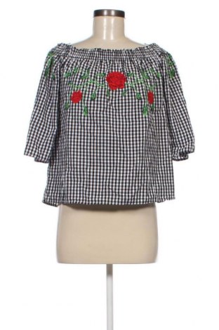 Γυναικεία μπλούζα Vero Moda, Μέγεθος S, Χρώμα Πολύχρωμο, Τιμή 2,47 €