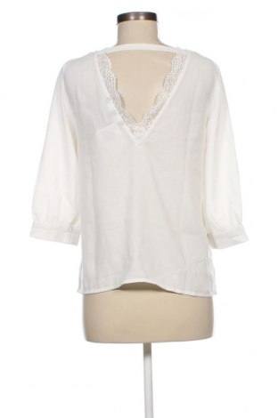 Damen Shirt Vero Moda, Größe S, Farbe Weiß, Preis 3,48 €