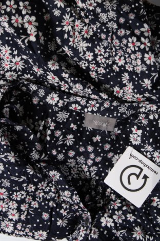 Γυναικεία μπλούζα Yessica, Μέγεθος S, Χρώμα Πολύχρωμο, Τιμή 2,94 €