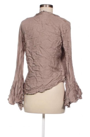 Дамска блуза Zara, Размер XS, Цвят Бежов, Цена 10,80 лв.