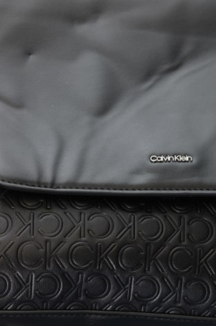 Γυναικεία τσάντα Calvin Klein, Χρώμα Μαύρο, Τιμή 128,35 €