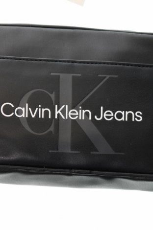 Dámska kabelka  Calvin Klein Jeans, Farba Čierna, Cena  63,10 €