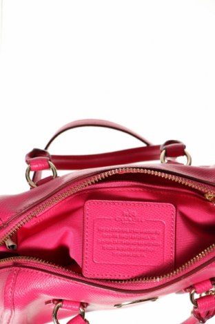 Дамска чанта Coach, Цвят Розов, Цена 465,40 лв.