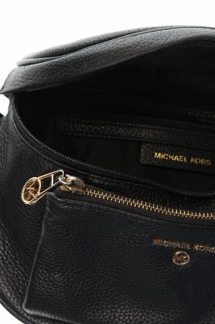 Дамска чанта Michael Kors, Цвят Черен, Цена 472,00 лв.