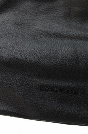 Дамска чанта Wayne Cooper, Цвят Черен, Цена 64,60 лв.