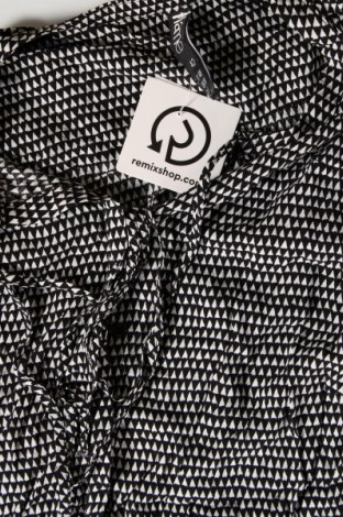 Γυναικείο πουκάμισο Flame, Μέγεθος L, Χρώμα Μαύρο, Τιμή 7,73 €