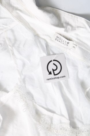Γυναικείο πουκάμισο Molly Bracken, Μέγεθος XS, Χρώμα Λευκό, Τιμή 9,46 €
