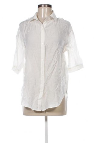 Дамска риза Molly Bracken, Размер XS, Цвят Бял, Цена 15,30 лв.