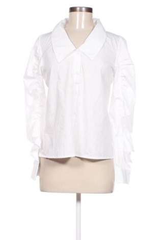 Дамска риза Qed London, Размер M, Цвят Бял, Цена 15,30 лв.