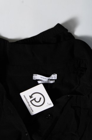 Γυναικείο πουκάμισο Reserved, Μέγεθος M, Χρώμα Μαύρο, Τιμή 6,18 €